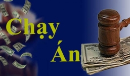 Nhận tiền chạy án, thư ký tòa án bị bắt quả tang