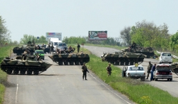 Kiev điều 30.000 quân xiết chặt Slavyansk, trận chiến lớn sắp bắt đầu