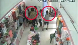 Mẹ 'diễn kịch' cho con trai 7 tuổi trộm iPad