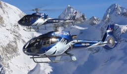 Clip trực thăng riêng chục tỉ của đại gia Việt bay lượn trên bầu trời