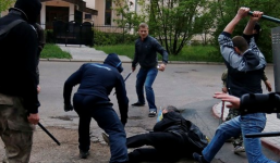 Bản tin 113 – chiều 8/5: Hỗn chiến kinh hoàng tại lán sắt vụn…