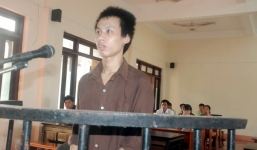 Yêu râu xanh hiếp dâm trẻ em lĩnh án 10 năm tù