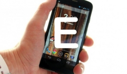 Moto E cấu hình tốt và giá 'siêu rẻ' chỉ 2,2 triệu đồng