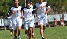 Cầu thủ U19 Việt Nam đứt dây chằng trong khi tập luyện