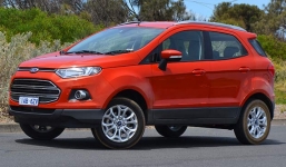 Ford Ecosport : Chưa ra đã loạn giá