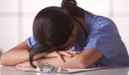 Bà trùm nhiễm HIV 'điên cuồng' buôn người để trả thù đời 