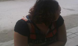 Nữ sinh rao bán cái “ngàn vàng” lấy tiền trả nợ cho mẹ