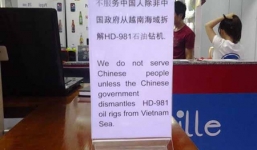 Từ chối khách Trung Quốc, chủ khách sạn nông nổi