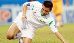 Từ tuyển thủ U23 quốc gia thành nhân viên bảo vệ