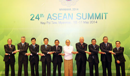 Không dễ bẻ “bó đũa” ASEAN