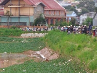 Ra suối chơi, một học sinh tiểu học bị mất tích