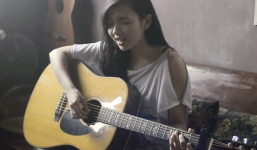 Nữ sinh ôm đàn guitar cover Safe and sound 'đốn tim' cư dân mạng