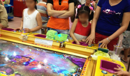 Trẻ mầm non “đốt” tiền triệu vào trò bắn cá