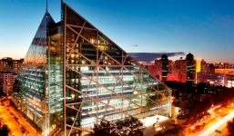 Chiêm ngưỡng vẻ đẹp độc đáo của khách sạn chẳng giống ai