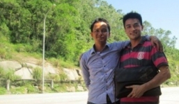 Nam thanh niên trả lại 200 triệu đồng cho người Trung Quốc đánh rơi