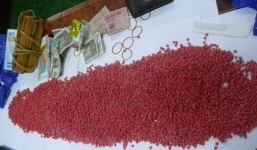 Bắt nóng 10 ngàn viên ma túy tổng hợp trong khách sạn