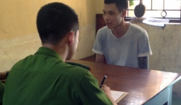 Rút súng colt giải cứu đồng bọn trong đêm