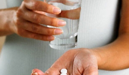 Trẻ mầm non tử vong bất thường sau khi uống thuốc tẩy giun