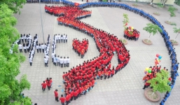 Hà Nội: Hơn 1.000 học sinh xếp hình bản đồ Việt Nam