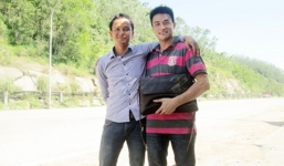 Gặp người trả 200 triệu cho lao động Trung Quốc đánh rơi