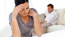 Khổ thân vợ phải đi ngoại tình