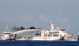 Truyền thông Trung Quốc cổ súy dùng biện pháp 'phi hòa bình' với VN, Philippines