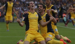 Hòa Barca 1-1, Atletico Madrid lên ngôi vô địch xứng đáng