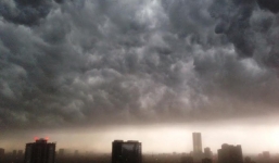 Những hình ảnh khủng khiếp trên bầu trời Hà Nội chiều tối 18/5