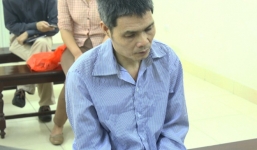 Bé gái xin giảm tội cho kẻ giao cấu với mình