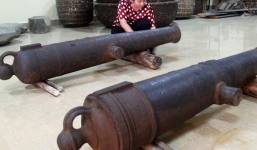 Nóng từ địa phương ngày 19/5: Phú Yên - Phát hiện hai khẩu súng thần công nặng 500kg