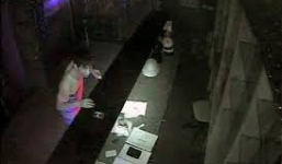 Đi hát karaoke rồi tiện tay trộm 50 triệu của chủ quán