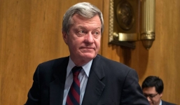 Truy tố 5 sĩ quan Trung Quốc, đại sứ Mỹ bị triệu tập