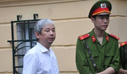 Em bầu Kiên lo cho sức khỏe của anh trai 