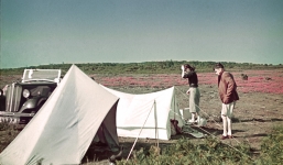 Trọn bộ ảnh quý về kỳ nghỉ trăng mật trước chiến tranh thế giới thứ 2