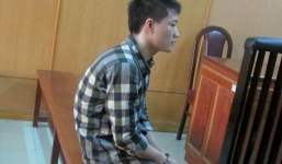 Đi cướp điện thoại của Việt kiều bị phạt 5 năm tù