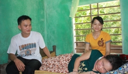 Bố mẹ thuyền phó tàu Cảnh sát biển 4033 được chữa bệnh miễn phí