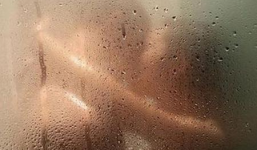 Gã “phi công trẻ” tống tiền tình nhân bằng ảnh khỏa thân