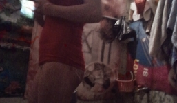 Cô gái câm điếc và những cuộc 'yêu' kì dị