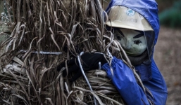 Rùng mình ngôi làng toàn 'người ngoài hành tinh' ở Nhật Bản