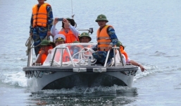 Tặng xuồng 'chủ quyền' trị giá 3 tỷ cho chiến sĩ Trường Sa