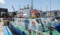 Trắng đêm sửa tàu Cảnh sát biển để thẳng tiến Hoàng Sa