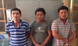 Tài xế container rút ruột hơn 50 tấn dầu ăn