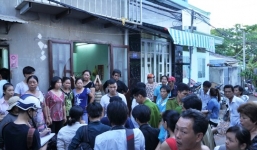 Hai phụ nữ chết treo cổ ở nhà vệ sinh