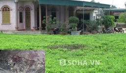 Nam thanh niên chết hai tay giơ lên trời, người có nhiều vết chém