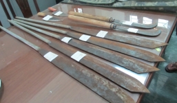 Nhóm chăn dắt gái gọi, giấu “ổ” vũ khí trong phòng trọ