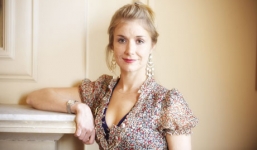 Chuyện nữ Tiến sĩ đi làm gái gọi phải 'tiếp' hàng trăm đàn ông