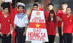 Ôn tập Ngữ văn nóng hổi tinh thần yêu nước