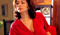 Siêu mẫu Ngọc Thúy 'vạch mặt' một hoa hậu cướp chồng, cướp xe