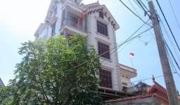 Căn biệt thự khủng của 'thần y' bốc thuốc sinh con trai