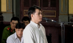 Ghen tuông đâm vợ đang mang bầu trọng thương, thai nhi tử vong